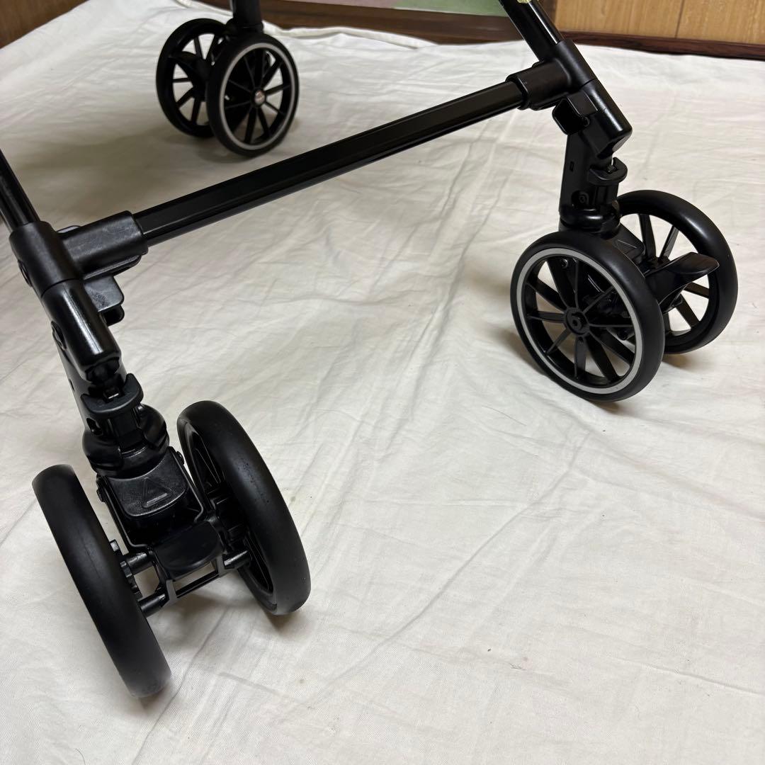 コンビ メチャカル オート4キャス コンパクト エッグショック ベビーカー 美品
