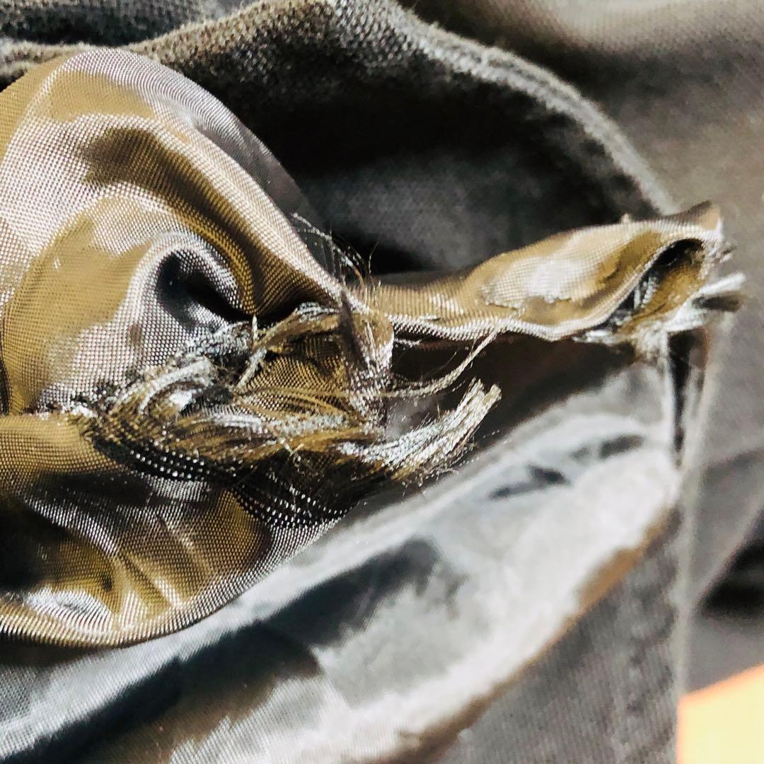 【人気モデル】カーハート MA-1 ダックボンバージャケット 黒 Mサイズ