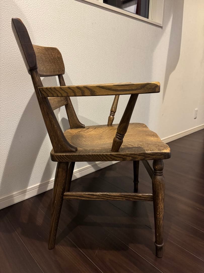 木製アームチェア ブラウン