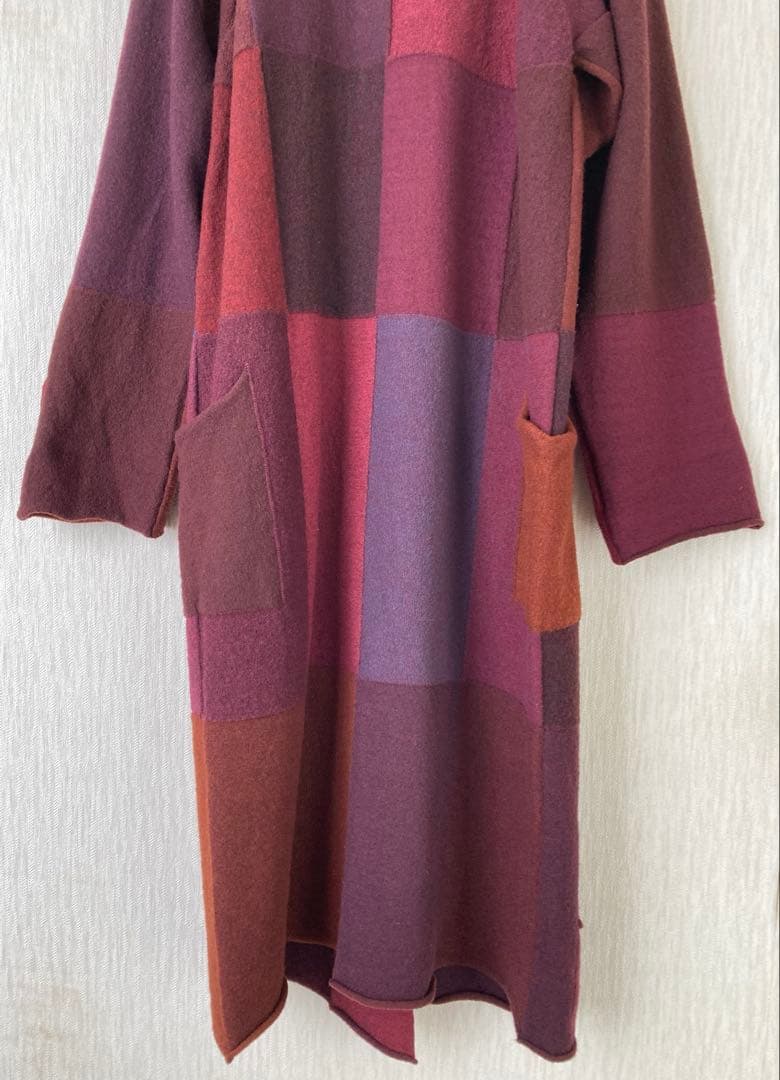 ヨーガンレール　パッチワーク風ニットロングコート　赤紫茶系 大きめゆったりサイズ