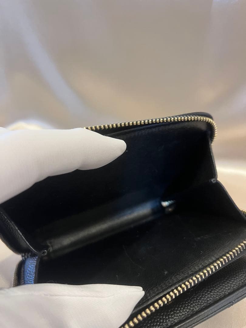 サンローラン YSL モノグラム マトラッセ コンパクト財布 黒