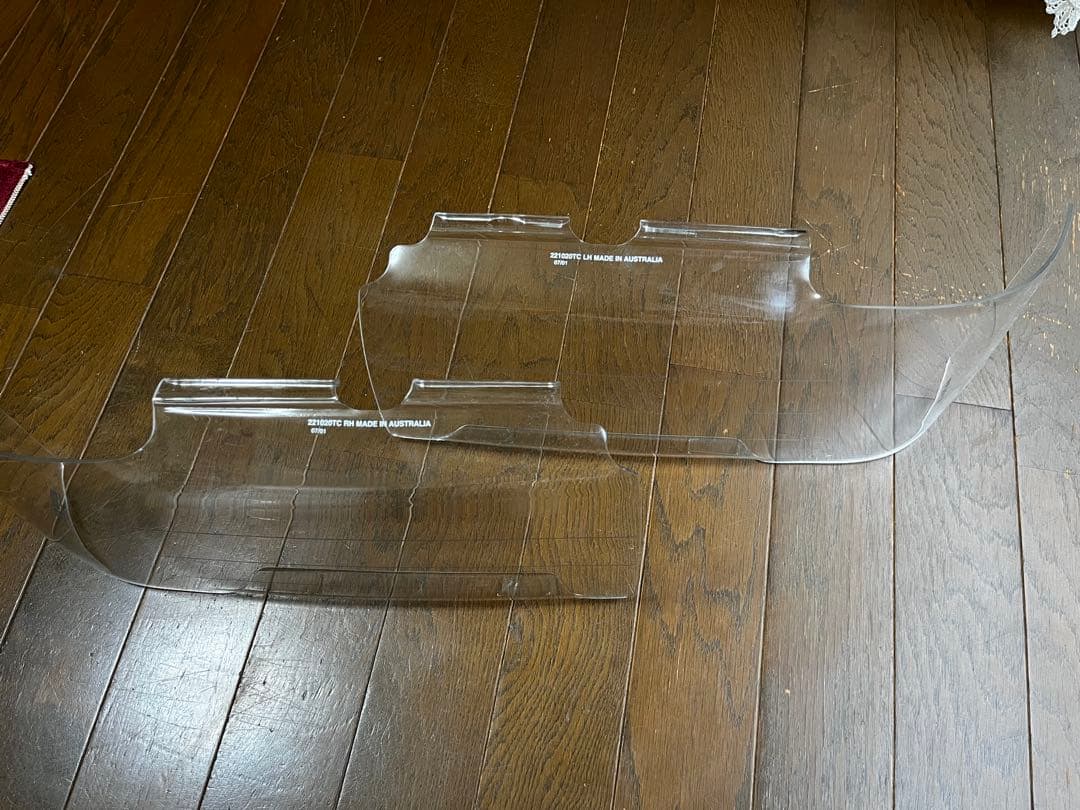 レンジローバー2nd ヘッドライトカバー左右セット