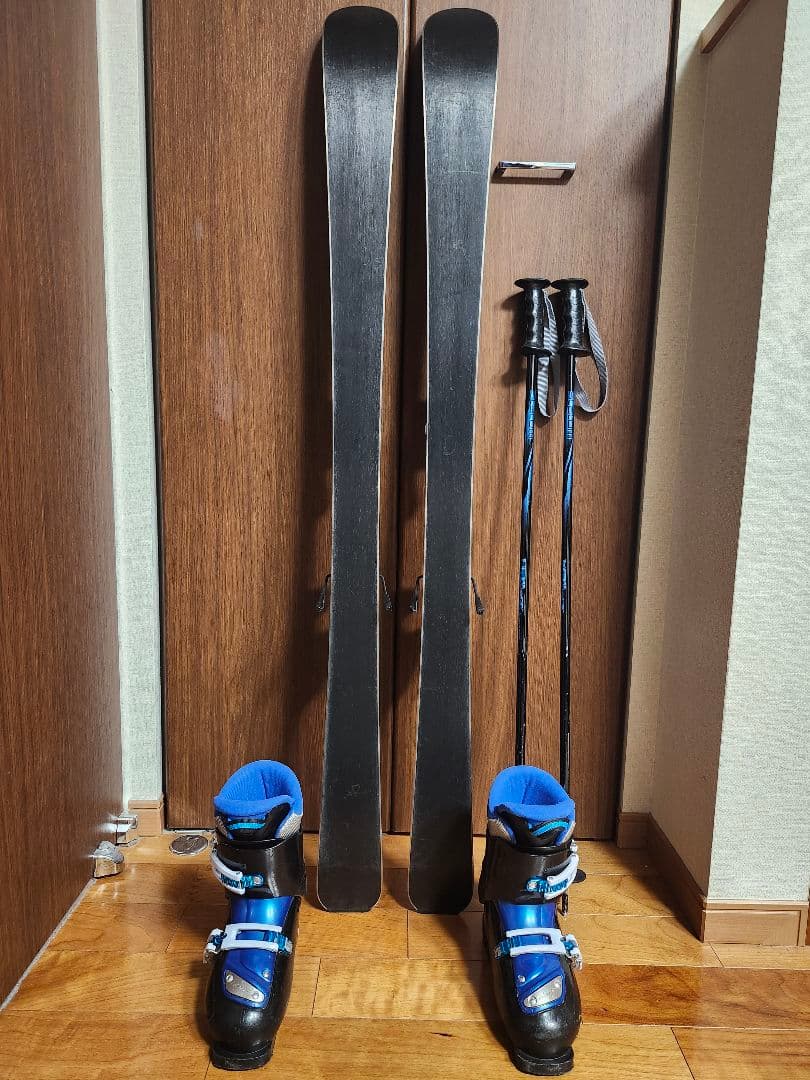 スキー3点セット スキー板128cm ブーツ21~21.5cm ストック　子供