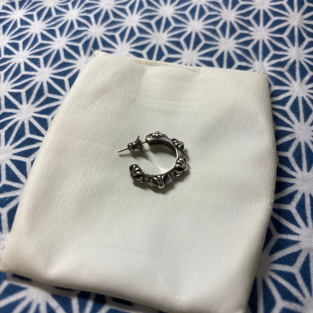 クロムハーツ クロスバンド フープ ピアス SV925