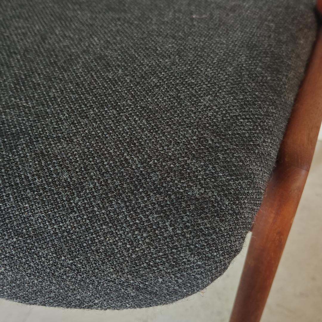 北欧ヴィンテージ　ネイルチェア　カイ・クリスチャンセン　model.32