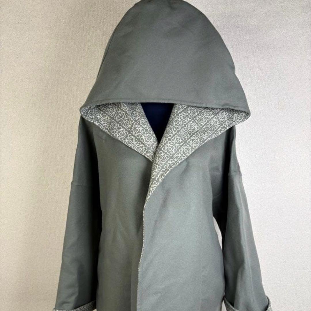 ロエベ　ロゴジャガード　フーデット　コート