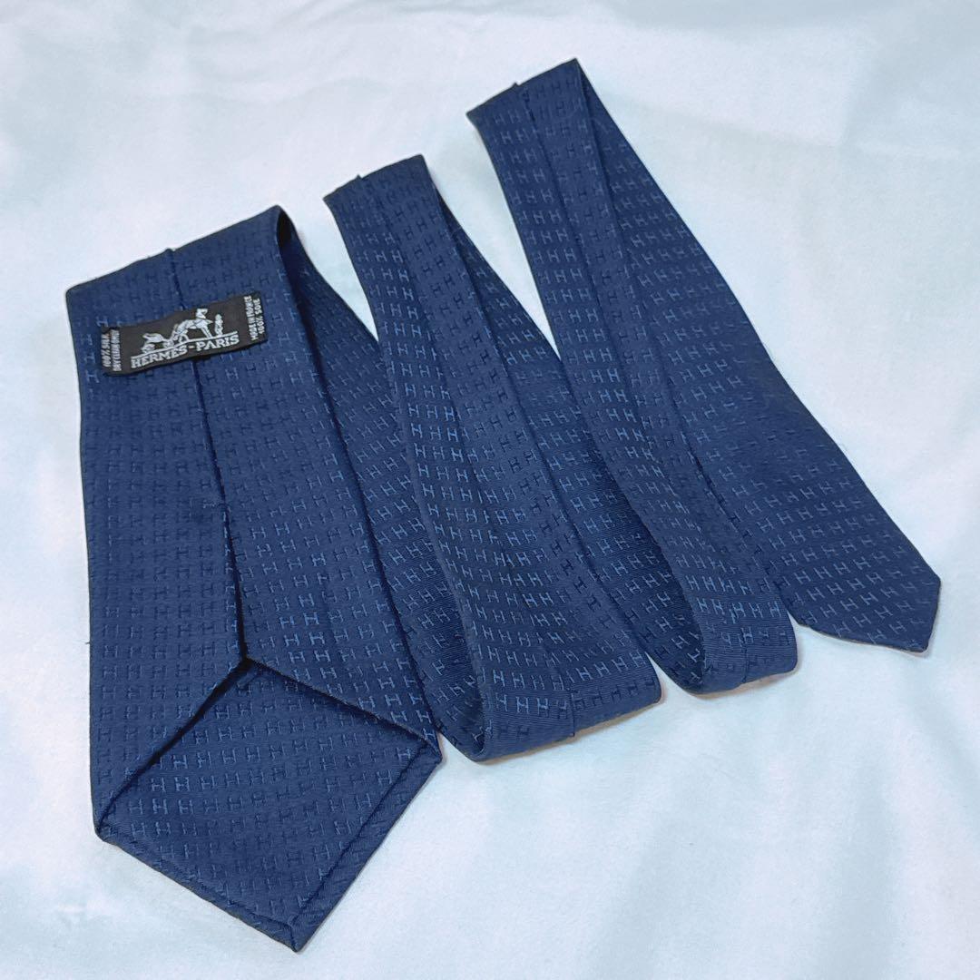 HERMES エルメス ネクタイ ネイビー 紺 光沢 ジャガード ファソネ H柄