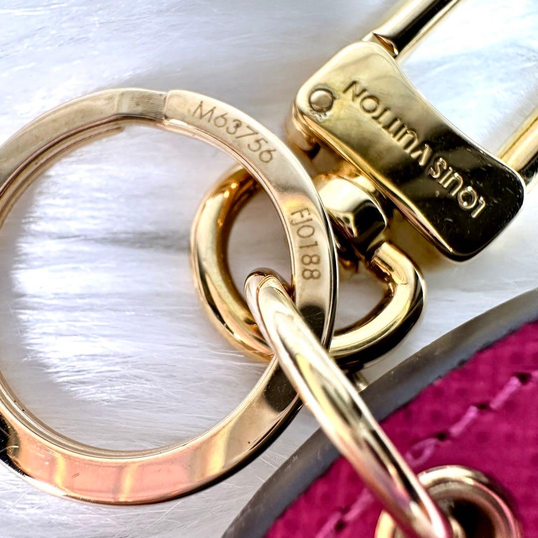 極美品 ルイヴィトン ポルトクレ キーリング モノグラム クリスマス限定 クマ