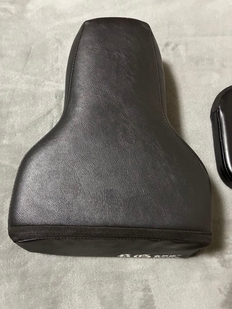 合戸式大胸筋肥大ペックパッド