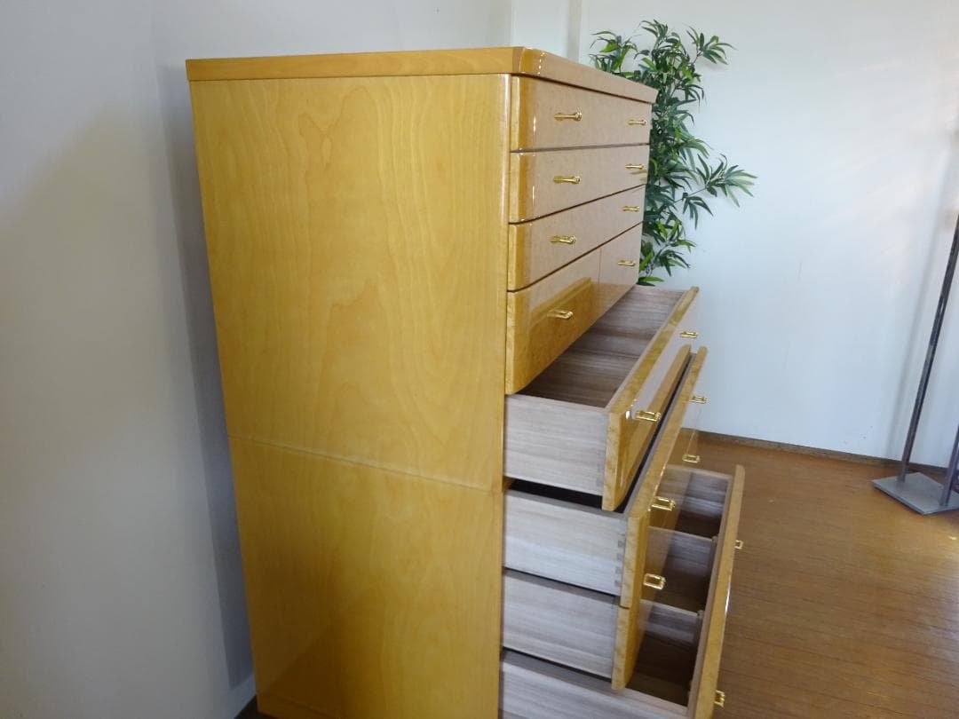 府中家具　バーズアイメープル　8段チェスト　整理箪笥　内側総桐仕様