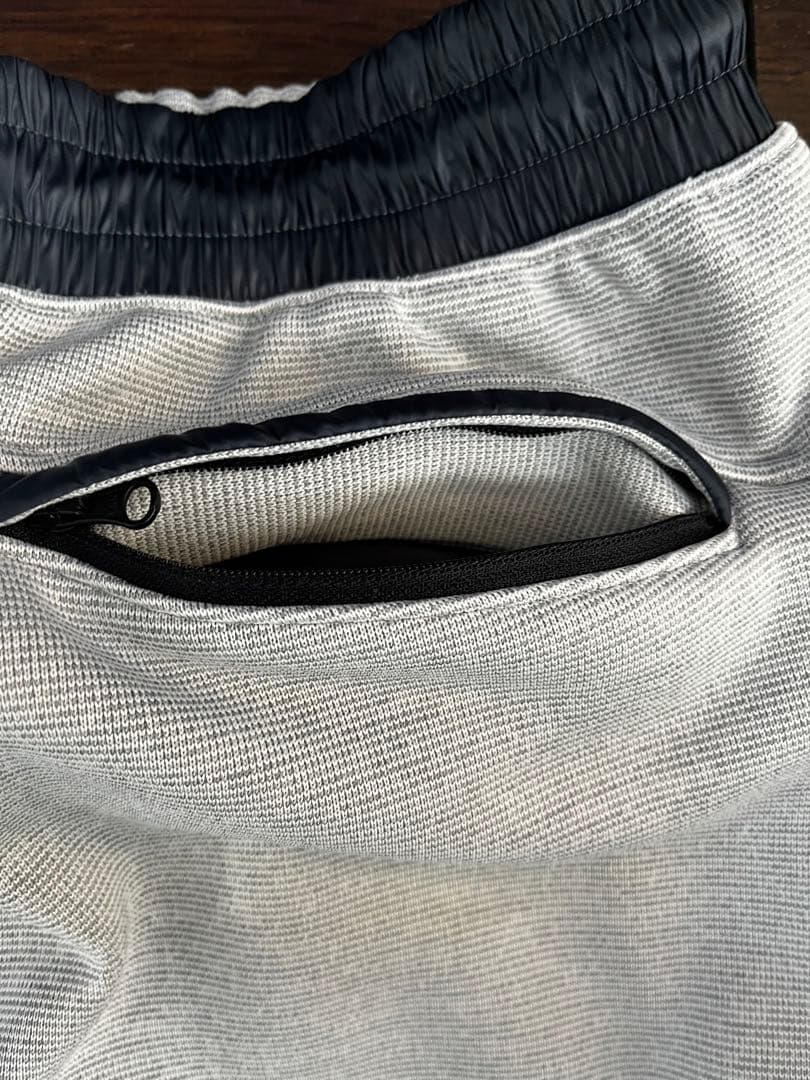 アンダーアーマーUNDER ARMOUR トレーニングウェア 上下2点セット