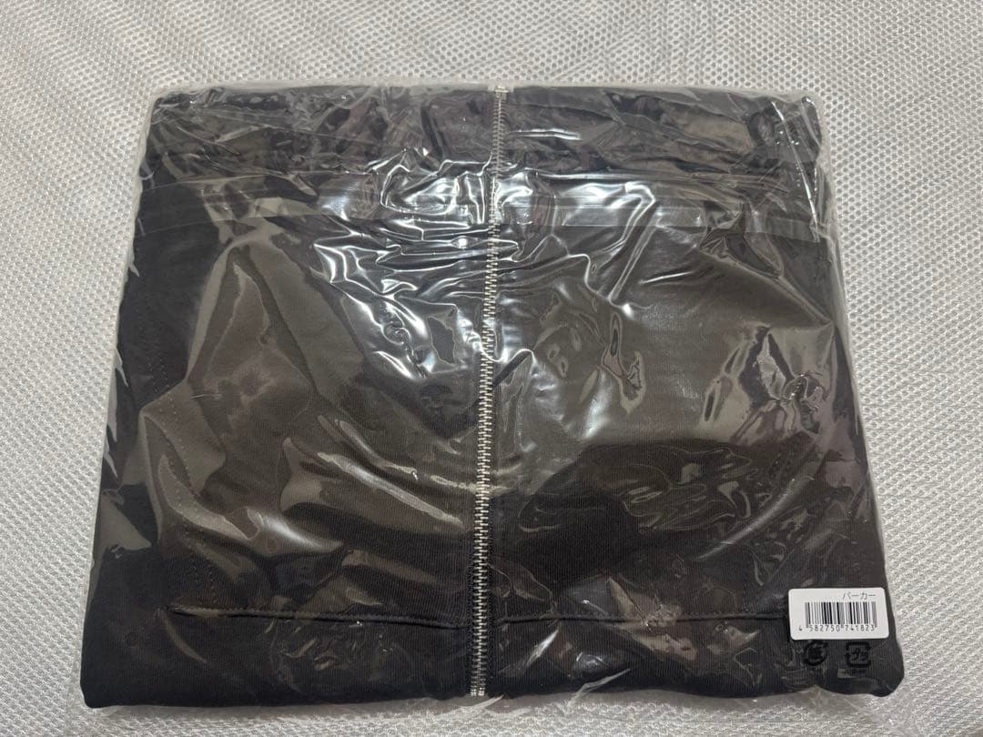 新品未開封ストーンズ　MILESixTONES ジップアップ フード付きパーカー