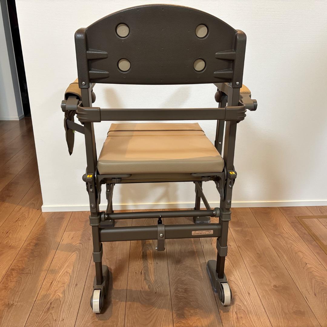 早い者勝ち‼️ウチエ　たためーる　介護ポータブルトイレ　折り畳み可能