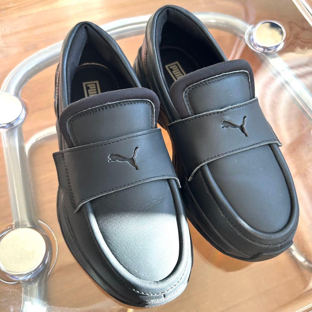 PUMA LOAFYR WNS ローファー【23cm】