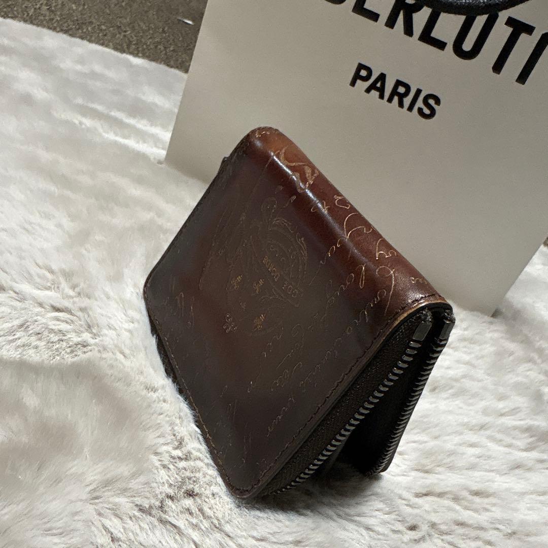 ベルルッティ ワパ ジップ付きパース