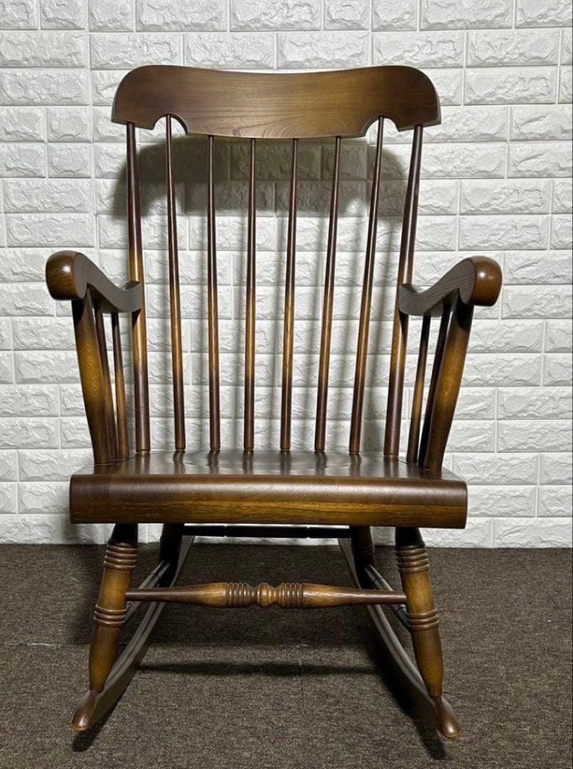 飛騨産業 ロッキングチェア　キツツキマーク