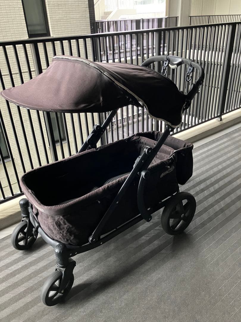 韓国 ベビーカー ワゴン　pompolarr ブラック
