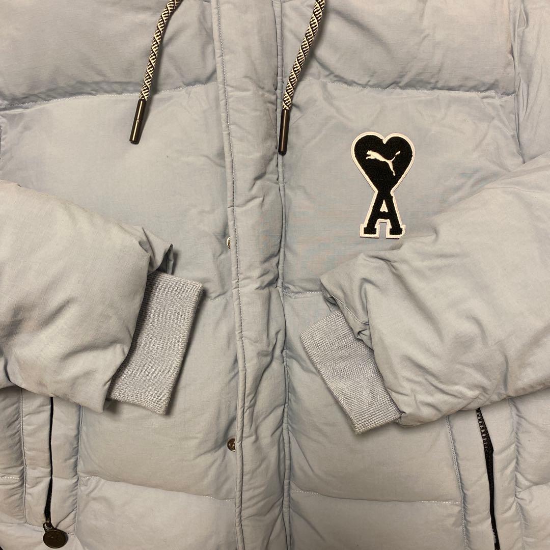 AMIPARIS PUMA フード付きライトブルーダウンジャケット