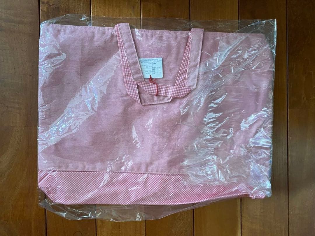 ファミリアfamiliar マドレーヌちゃん レッスンバック　新品タグ付き