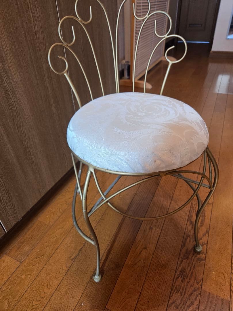 ヴィンテージ　アンティーク調　アイアンチェアー　ドレッサーチェア