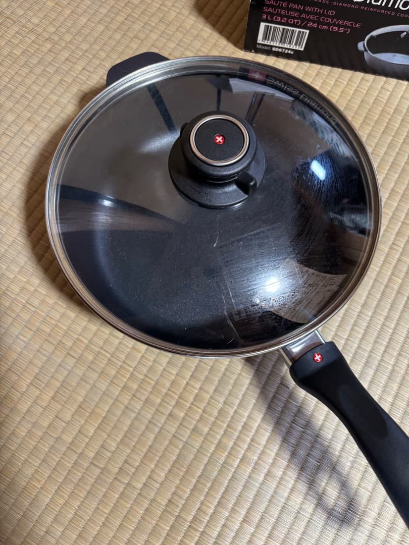 Swiss Diamond 片手鍋 24cm (SD6724C)