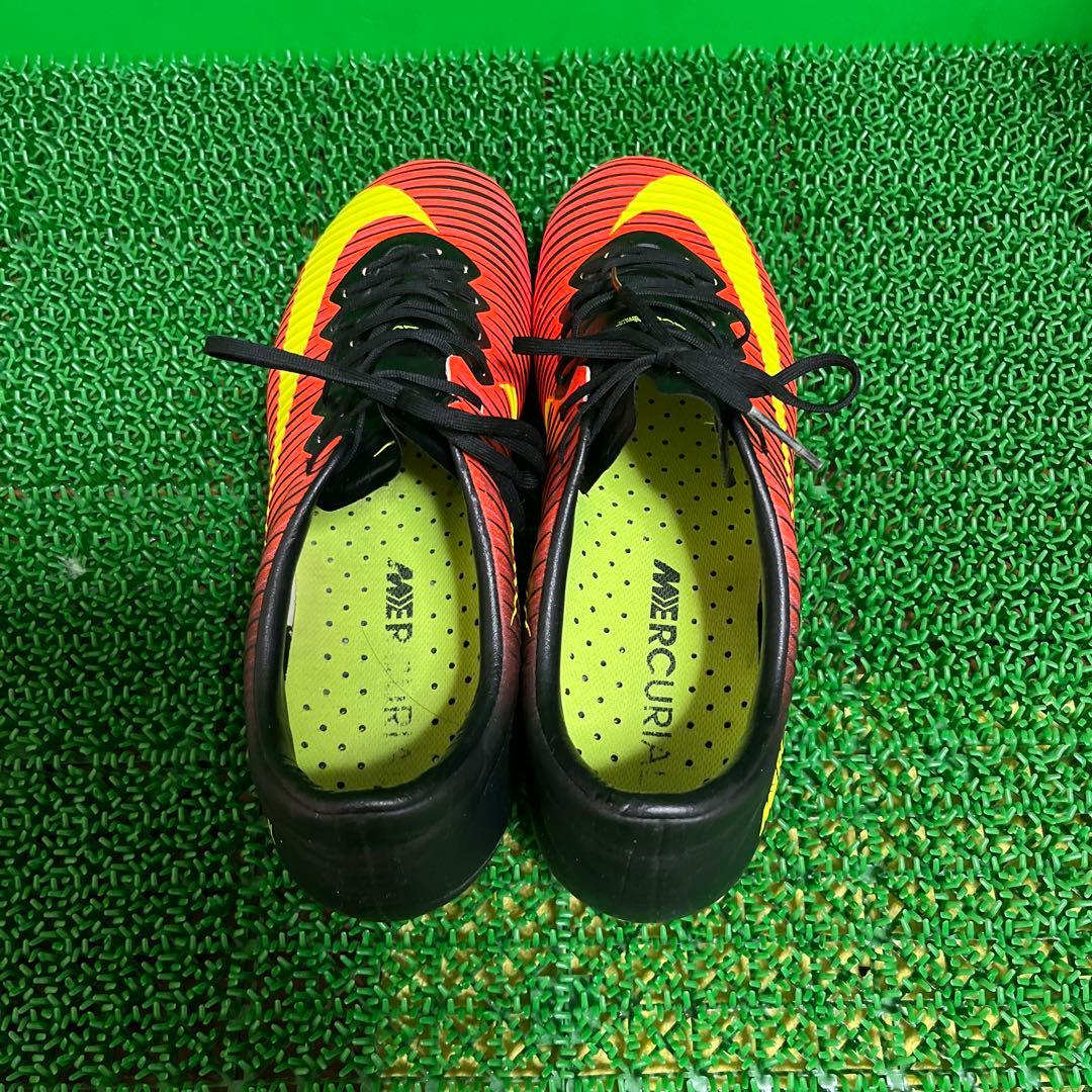 ナイキ サッカースパイク マーキュリアルヴェイパー 11 HG-V