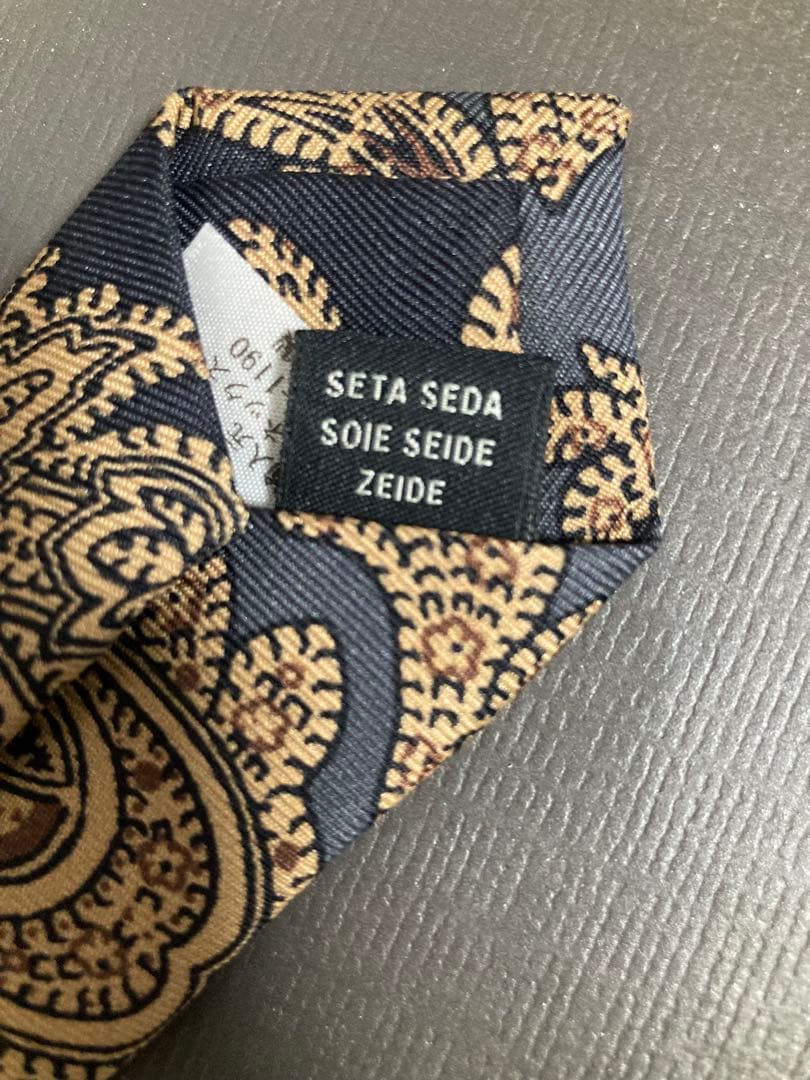 美品　beamsf Holliday&Brown ネクタイ　ペイズリー