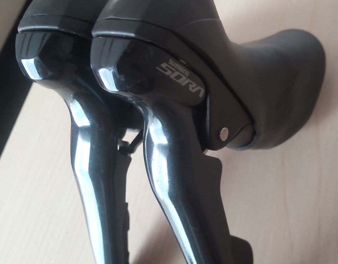 SHIMANO ST-R3000 SORA 2×9s