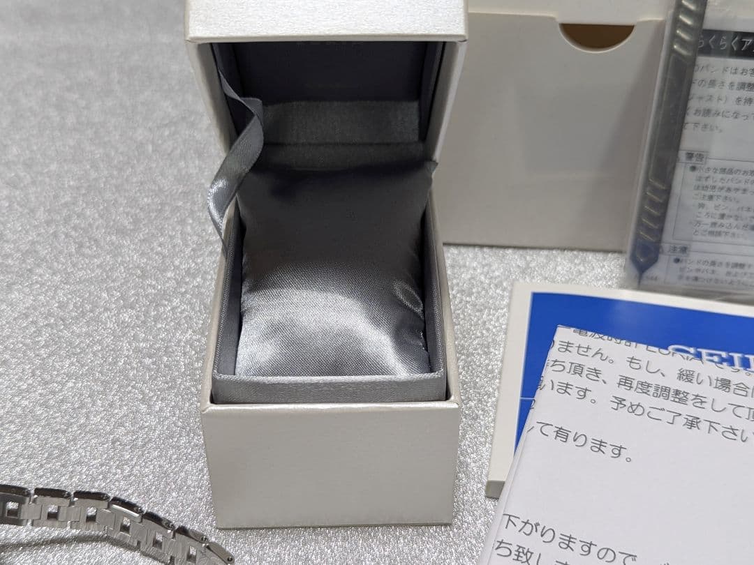 未使用　SEIKO LUKIA SSVW018セイコー ルキア 腕時計