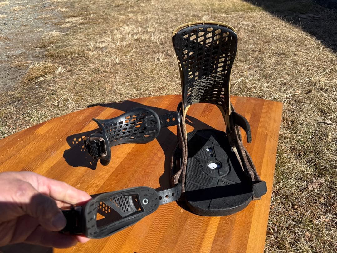 2016 Burton genesis Mサイズ　スノーボードビンディング