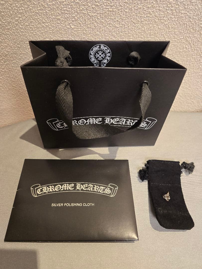 一時値下 クロムハーツ　CHプラススタッドwithダイヤモンド