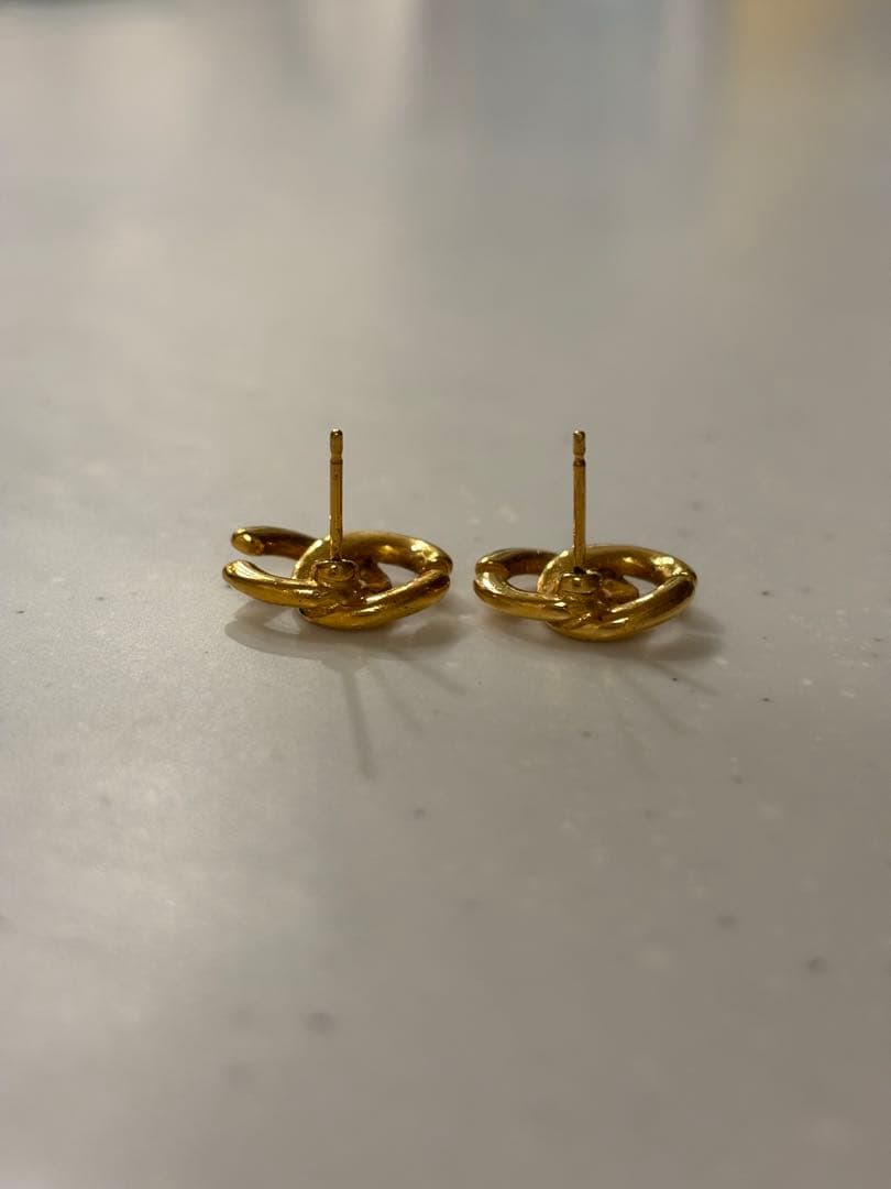 CHANEL シャネル　ココマーク　ゴールドピアス