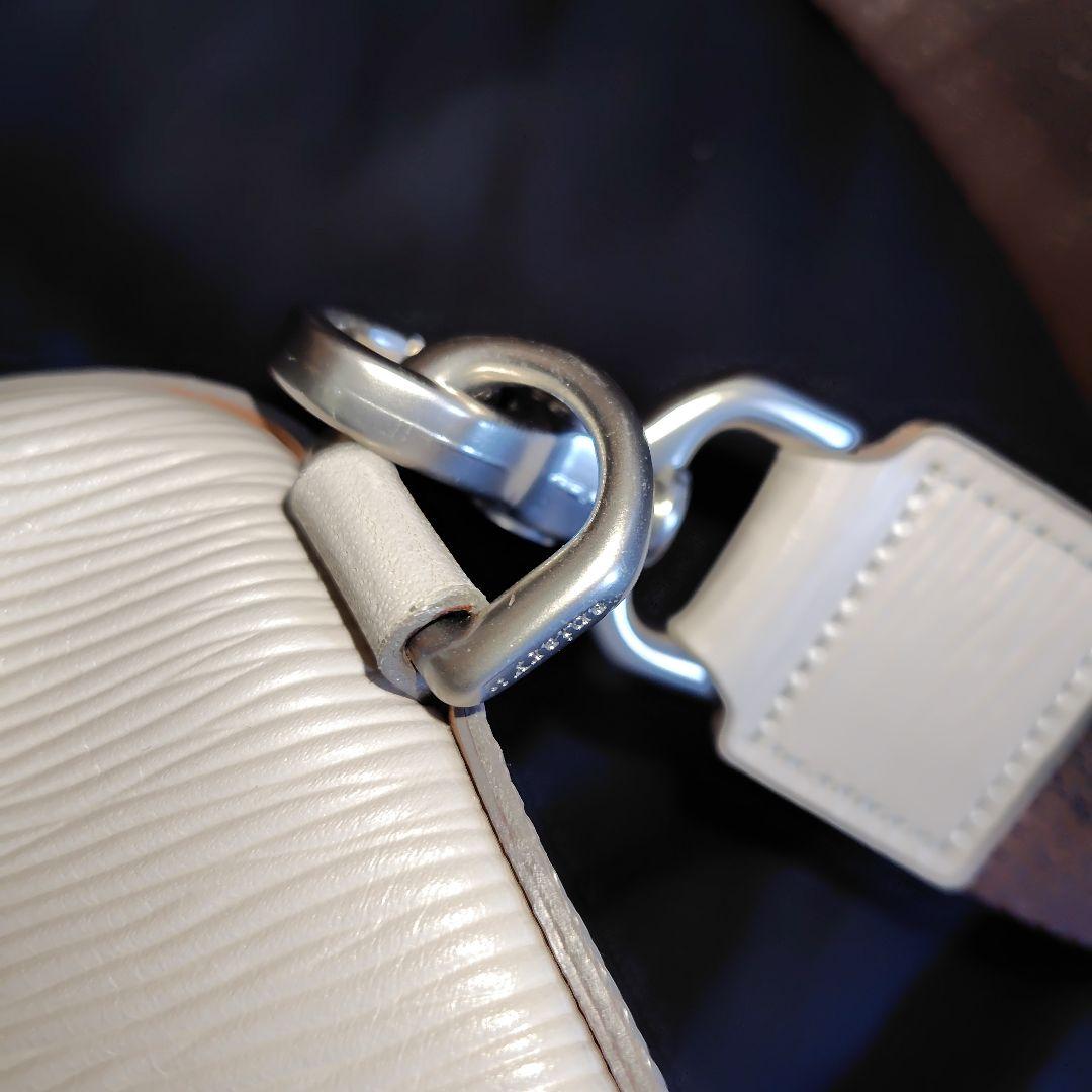 アニアリ　aniary ボディバッグ