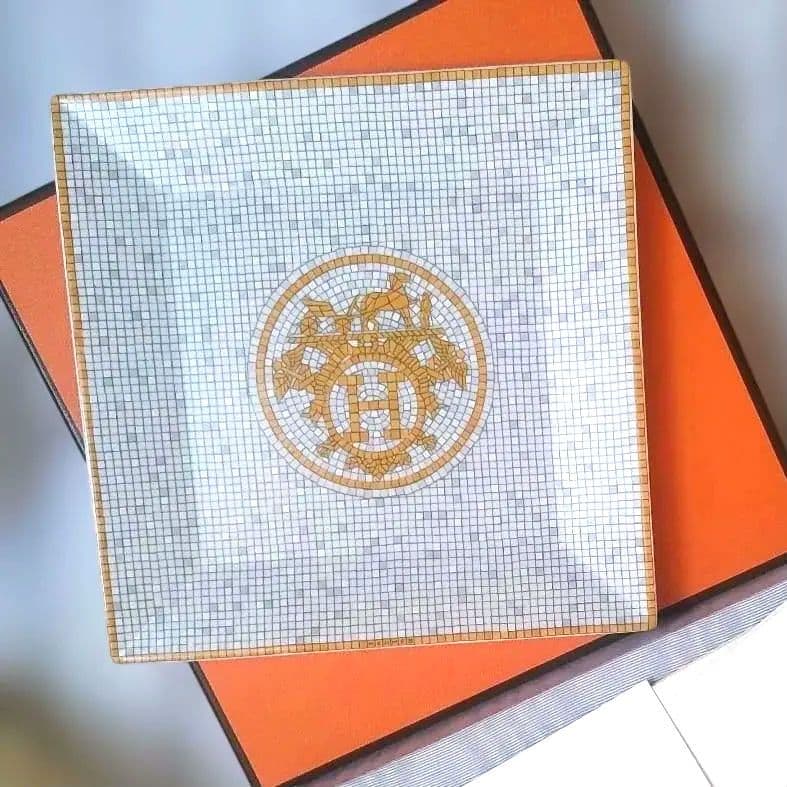 未使用◆HERMESエルメス　プチカレ モザイク 24ゴールド　15×15cm