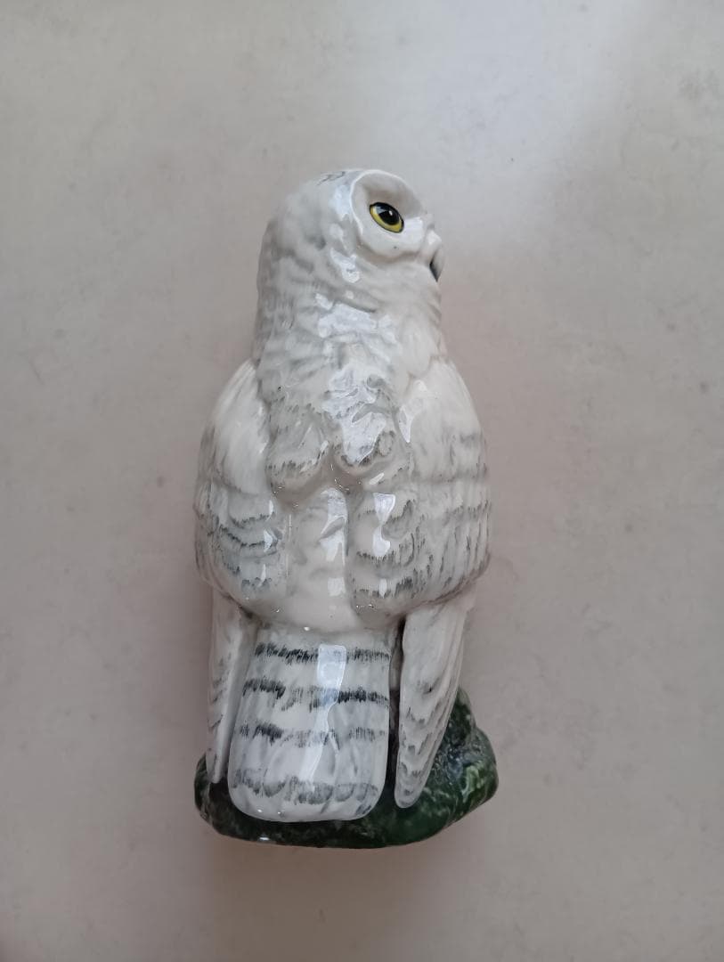   白ふくろう陶器置物 フィギュリン