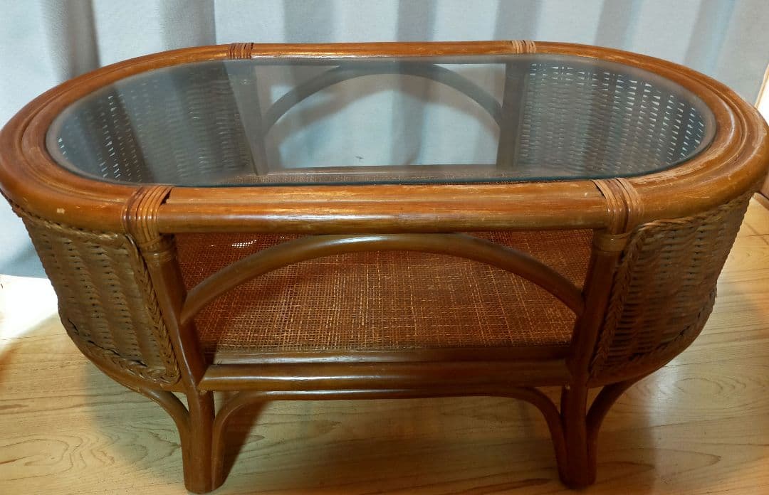 籐ガラステーブル　ラタンガラステーブル