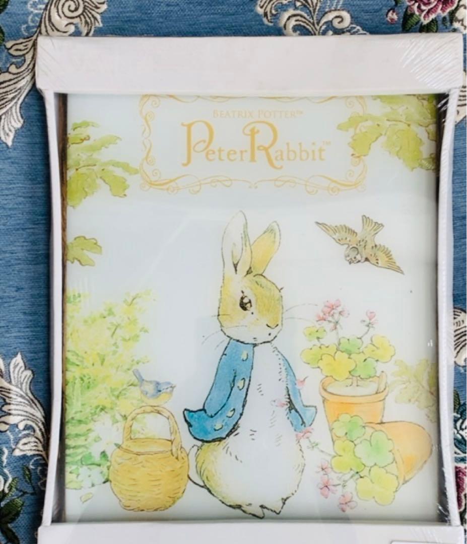 ピーターラビット　ガラスフレーム