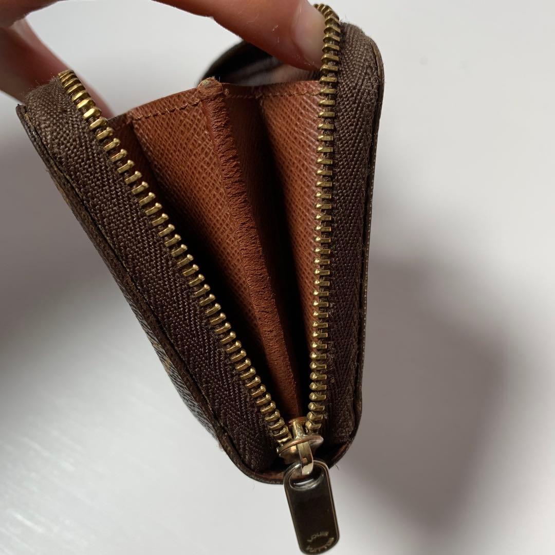 ルイヴィトン ケース モノグラム ジッピーパース M60067