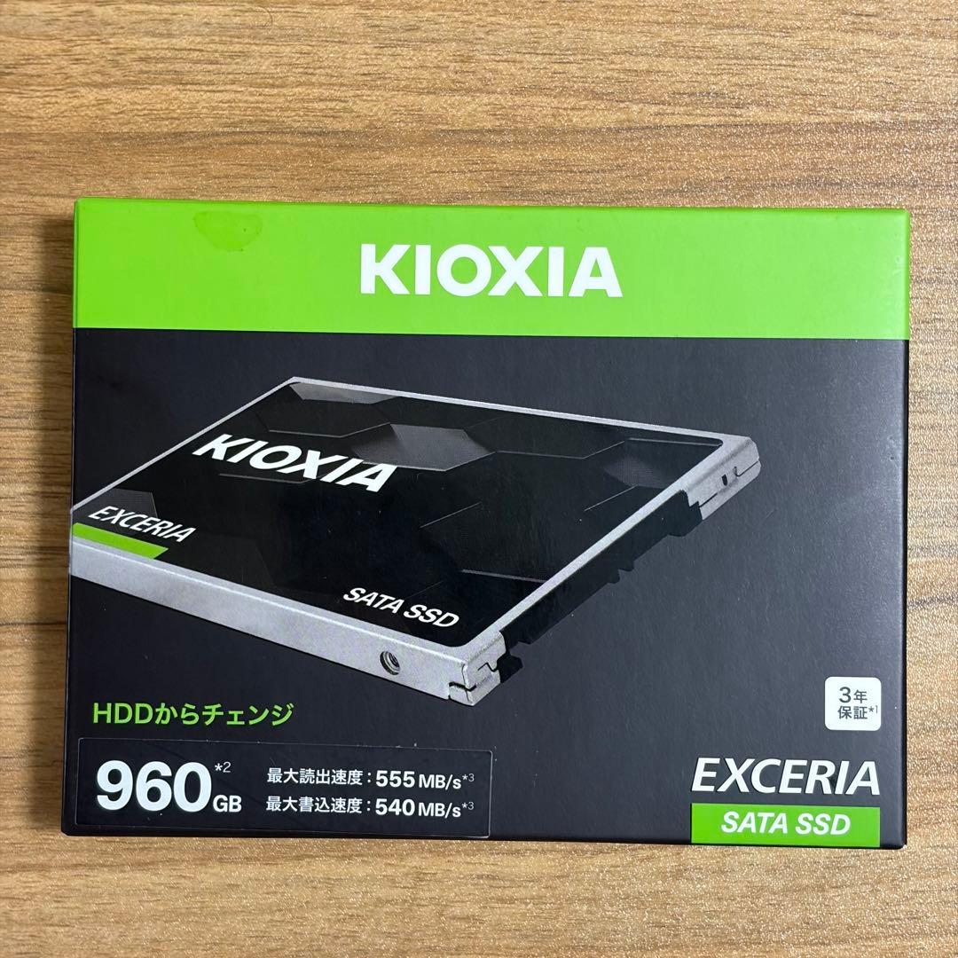 美品 KIOXIA EXCERIA 2.5インチ SATA SSD 960GB