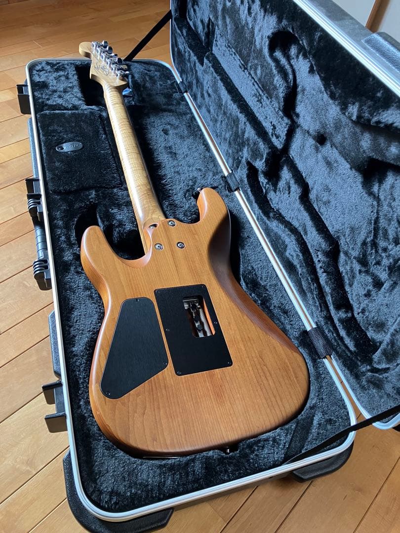 ギター Guthrie Govan Signature Flame Maple