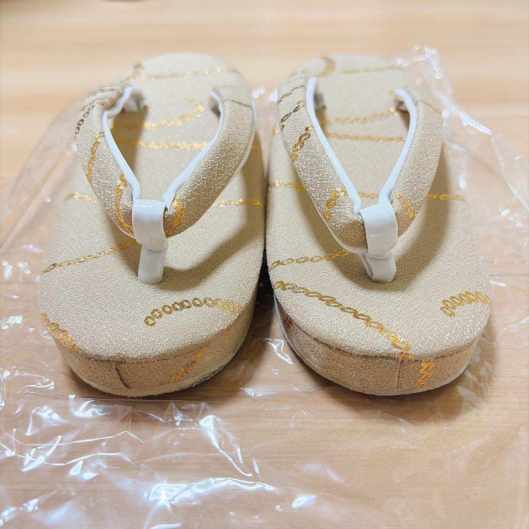 【ひよこ商店】七五三着物フルセット 3歳女の子 被布 金グレー花レトロ ウタタネ