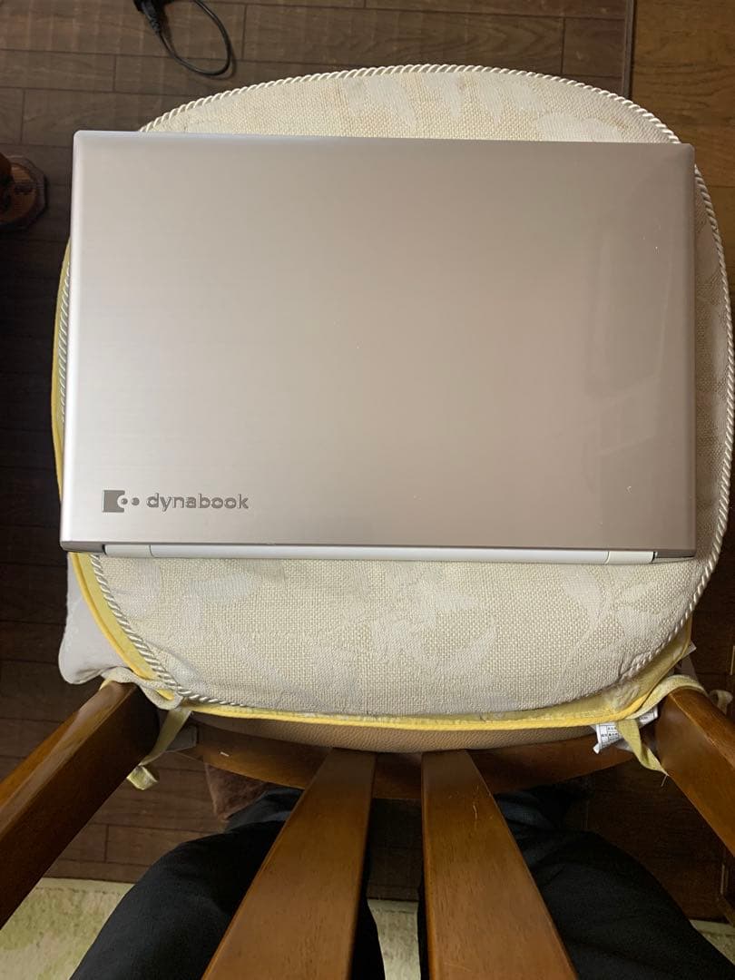 dynabook T65/EG Corei7 SSD256 8GB 第7世代①