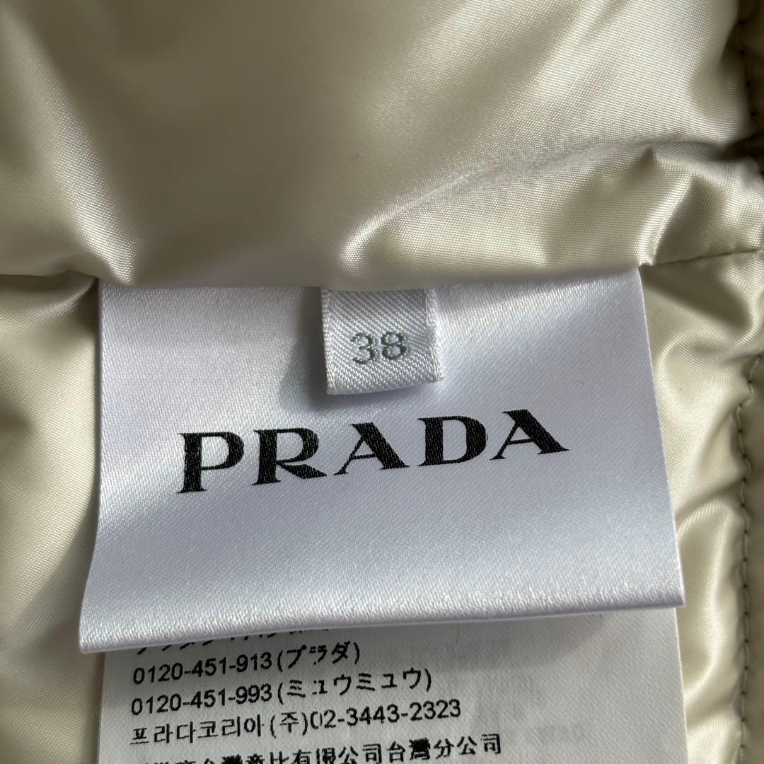 【極美品】近年モデル プラダ ダウンベスト 38 ネイビー 三角ロゴプレート