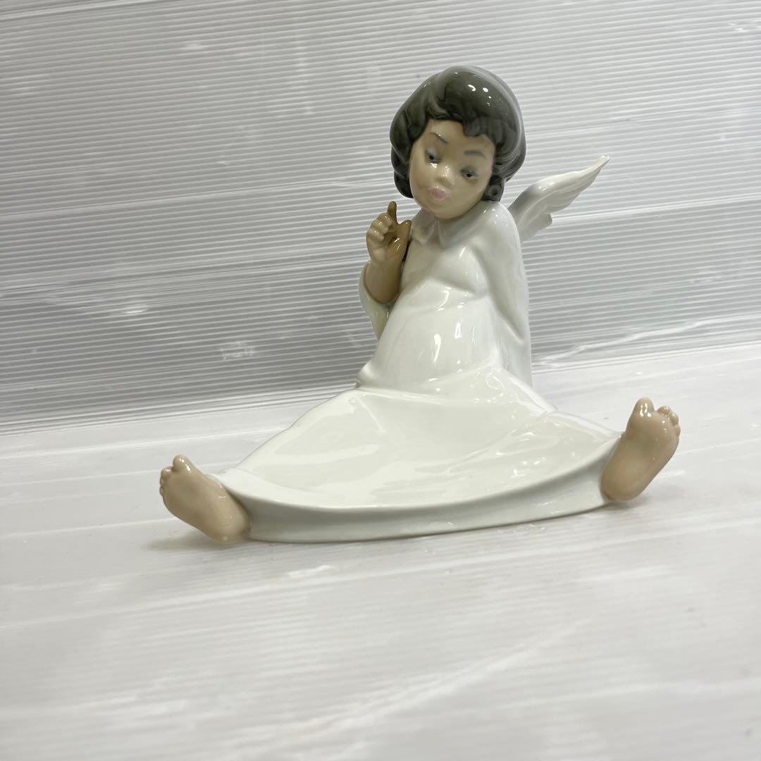 リヤドロ　天使の考え事