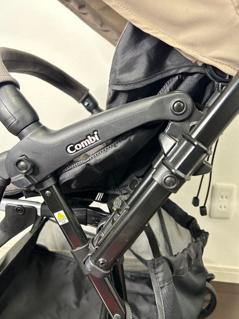 [極美品]コンビ スゴカル エッグショックmn