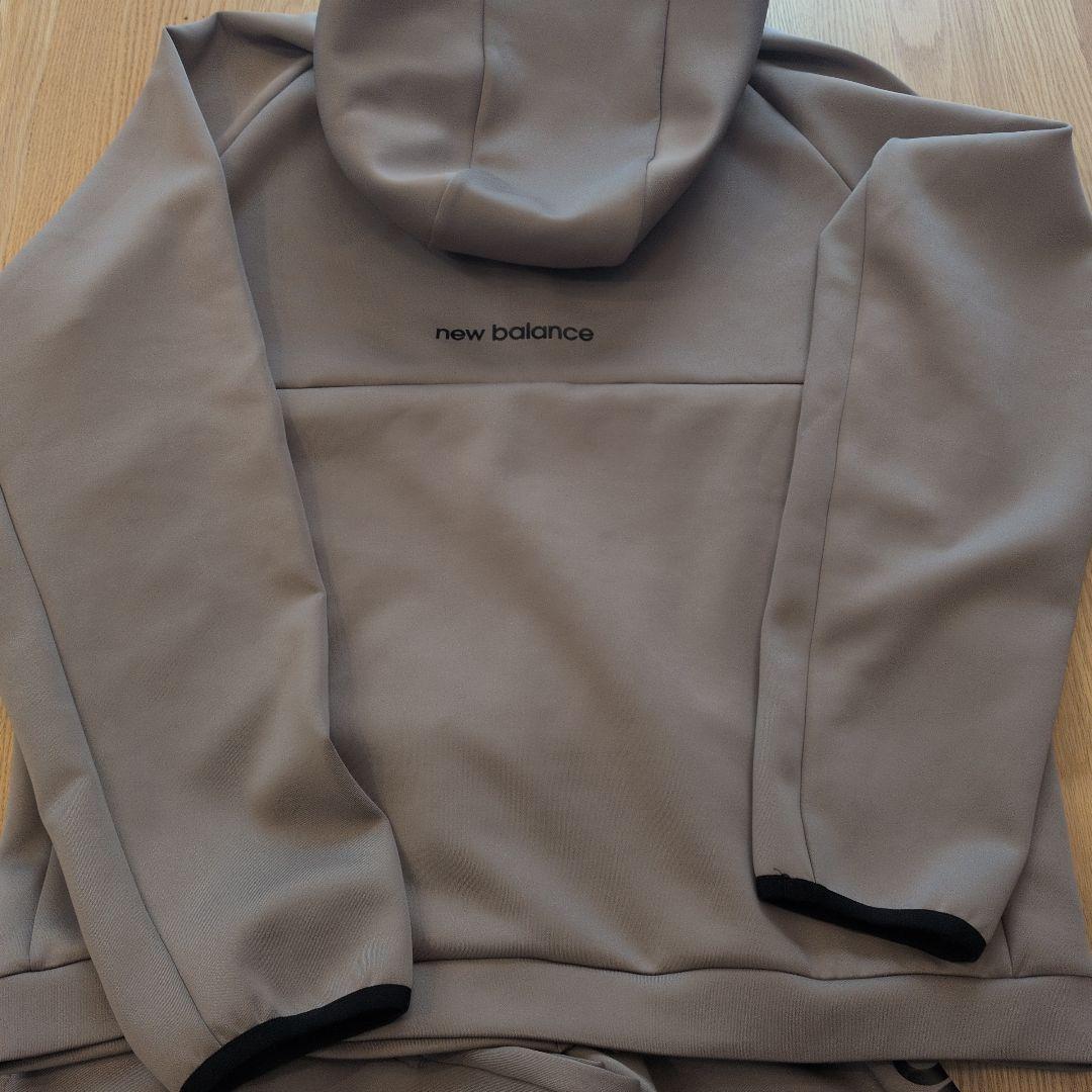 New Balance ベージュ ジャージ上下セット　極美品