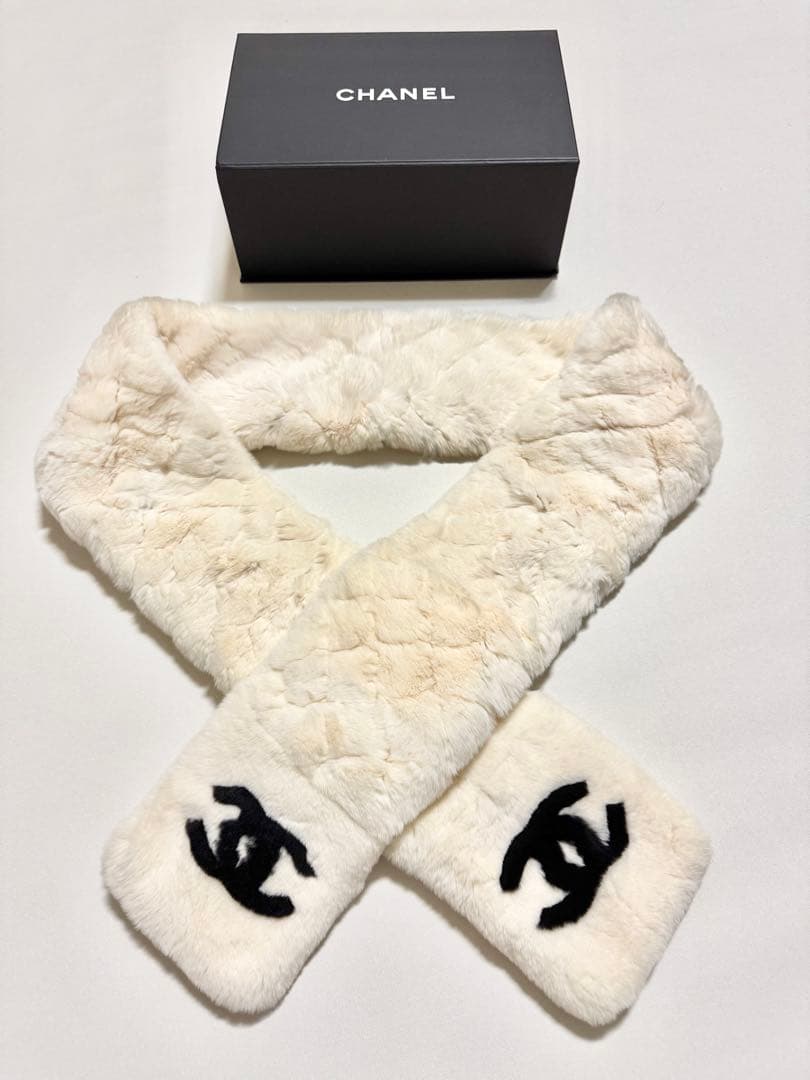 CHANEL シャネル　オリラグ　リアルファー　マフラー　ホワイト