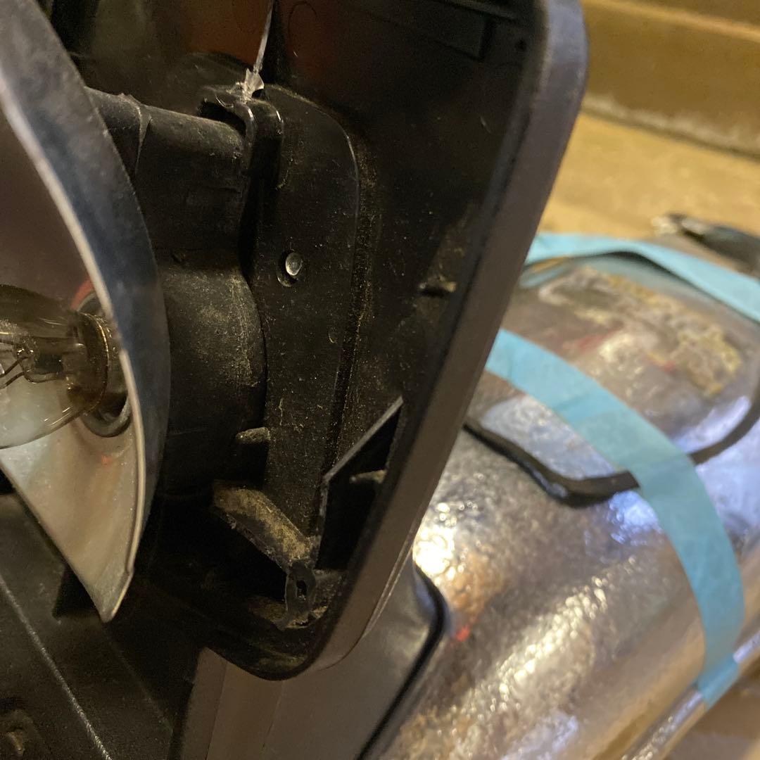 大*輝様 HONDAバブホーク純正リアフェンダーレンズ無コーション付き希少CB2