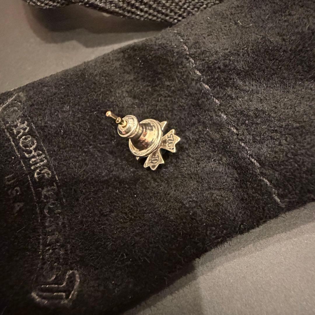 即日発送　新品未使用　クロムハーツ　CHプラススタッドピアス