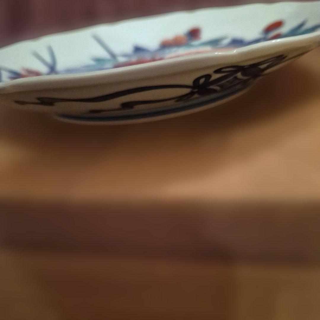 有田焼　13代今右衛門　色鍋島錦大皿２６ｃｍ